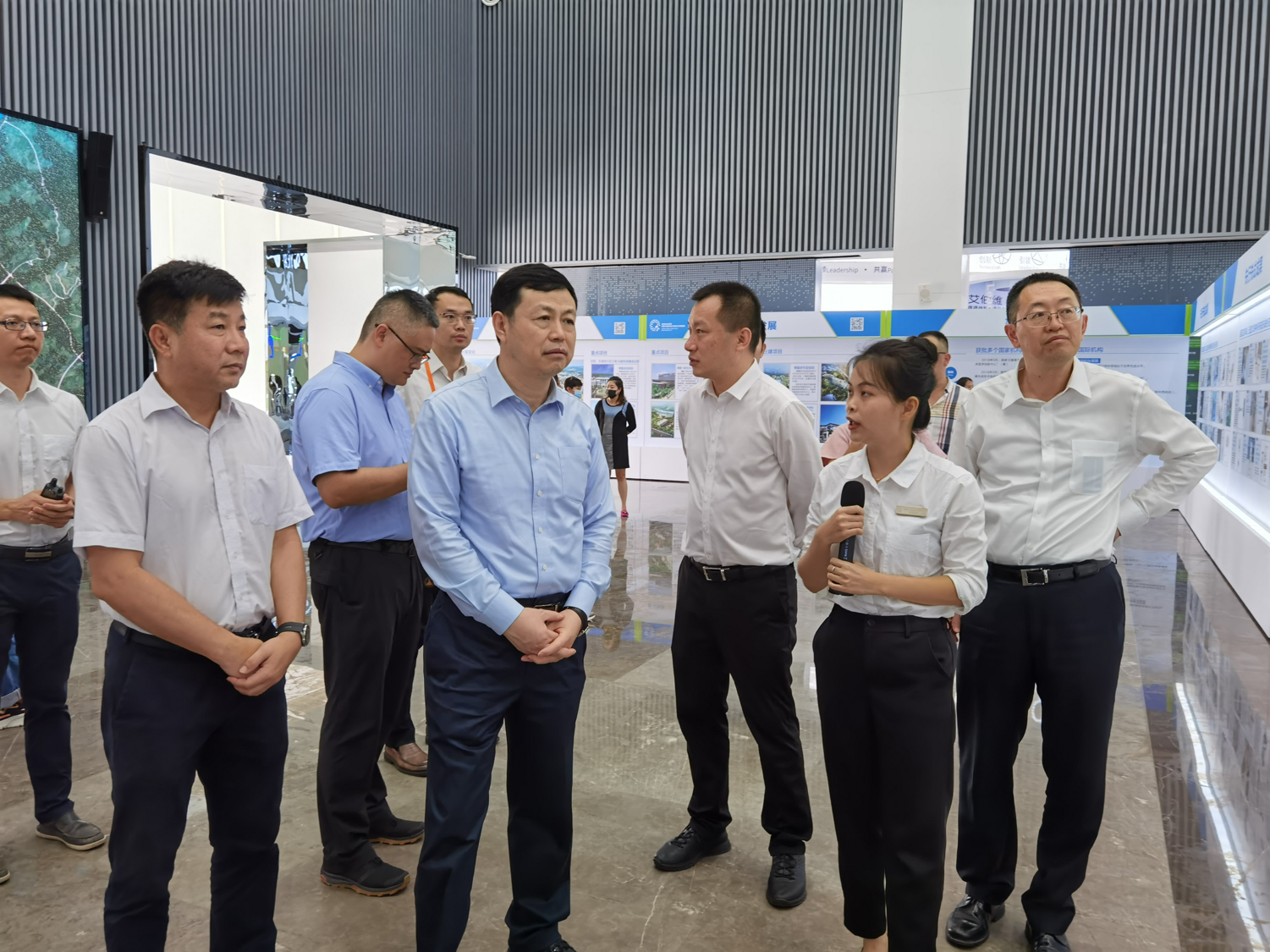 中欧网页版|中欧(中国)欣网|欣网通信 中欧网页版|中欧(中国)欣网|欣网通信